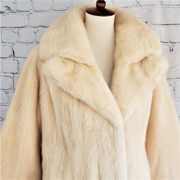 SOLD!  ERIKA SCHON Long 3/4 Sleeve Mink Coat M - Picture 2 of 8